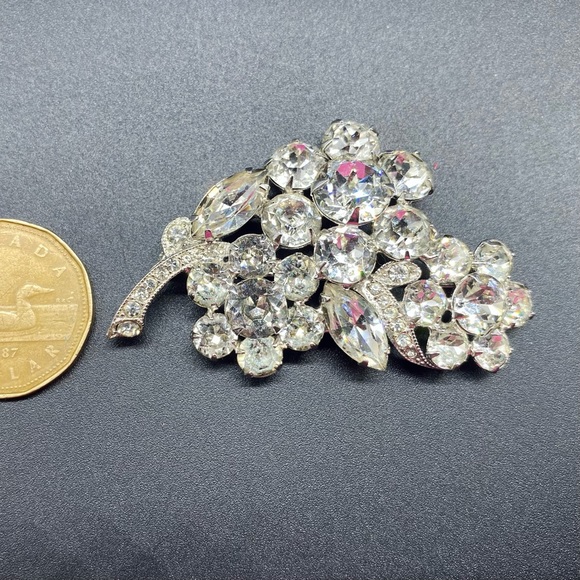 Eisenberg Ice Rhinestone Brooch 1940’s or 50’s. Mid century - Picture 2 of 4